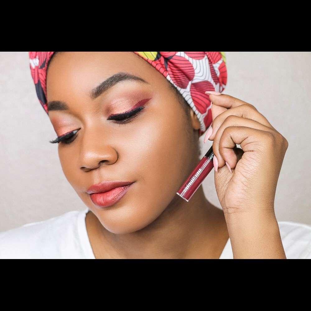 M.A.C Liquid Eye Liner Keep It Currant - Picture 5 of 6